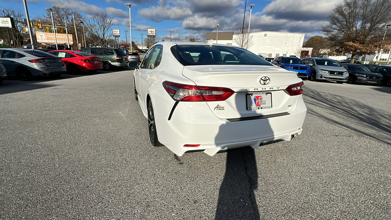 2019 Toyota Camry SE 6