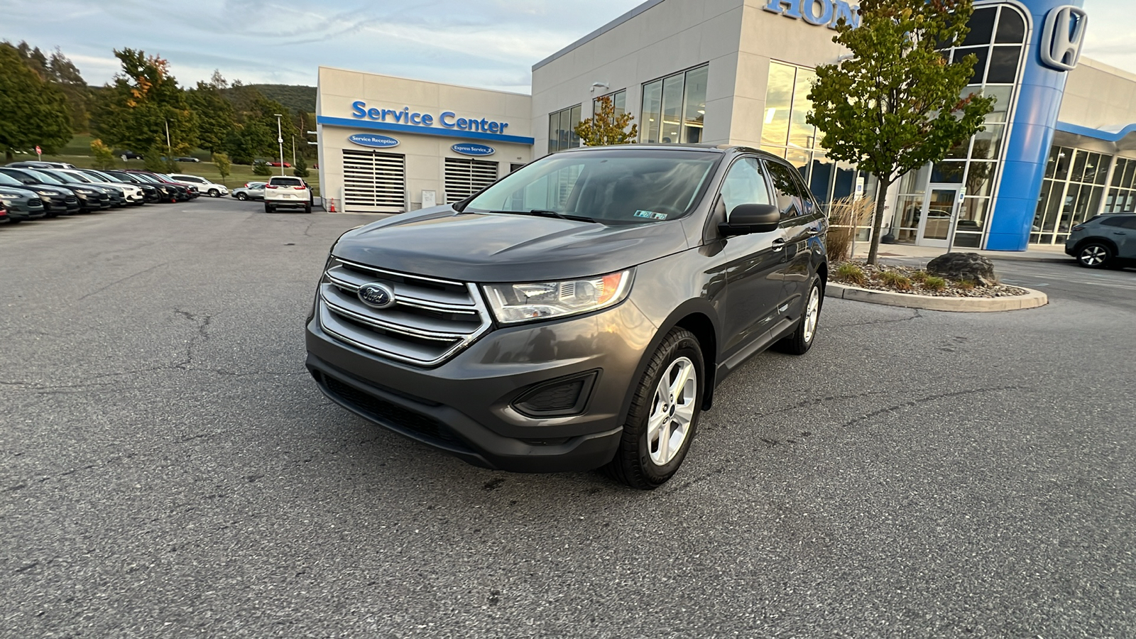 2015 Ford Edge SE 8