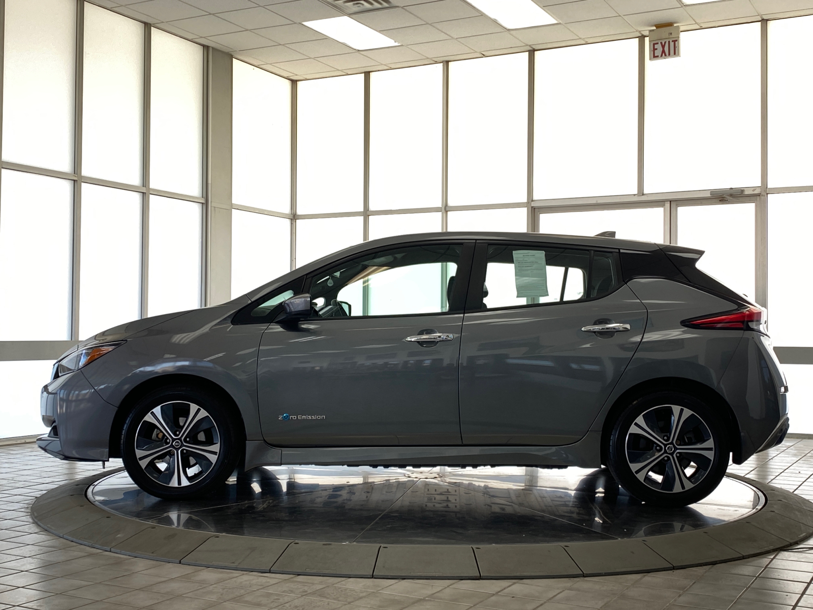 2019 Nissan Leaf SV Plus 5