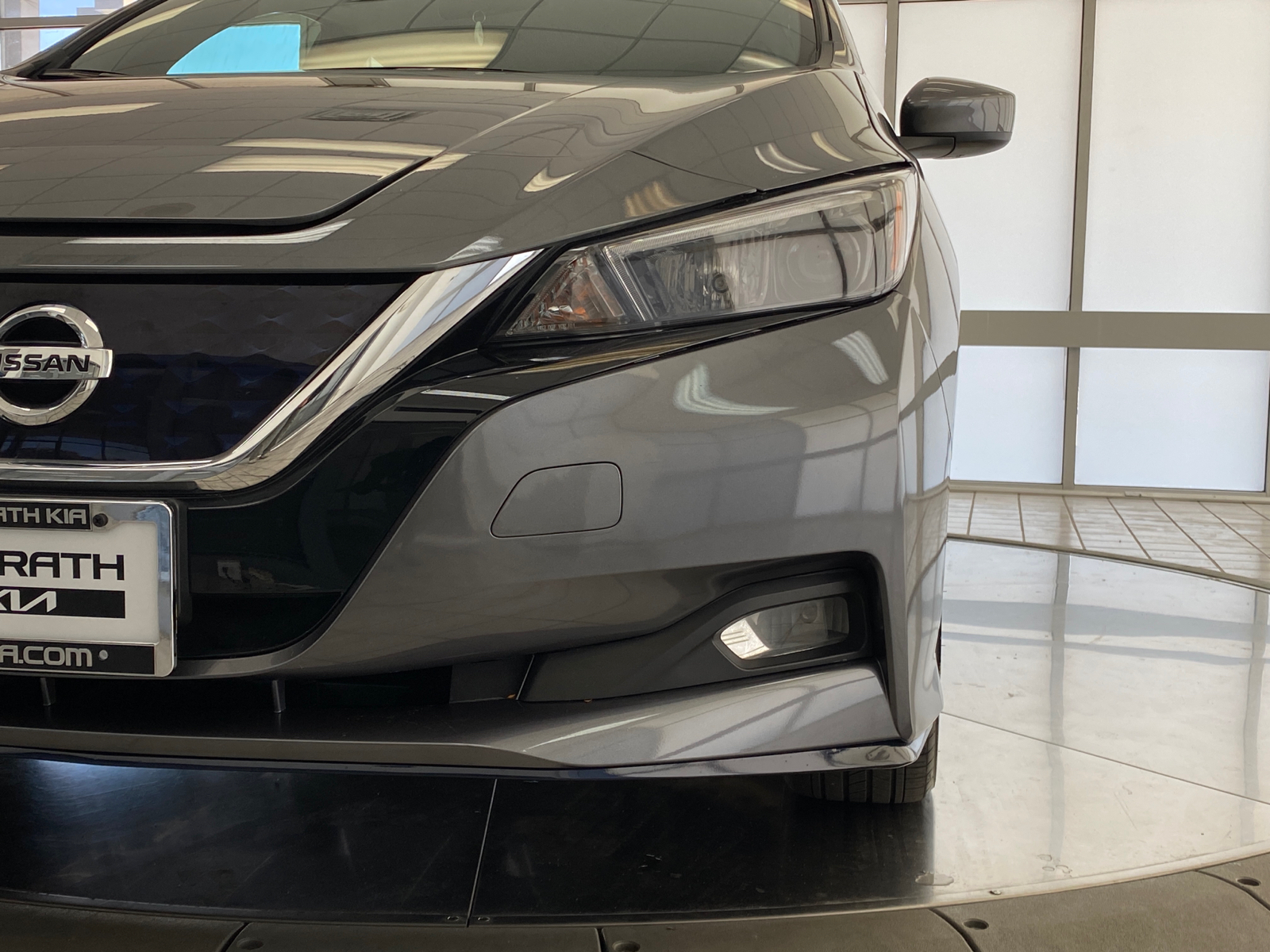 2019 Nissan Leaf SV Plus 11