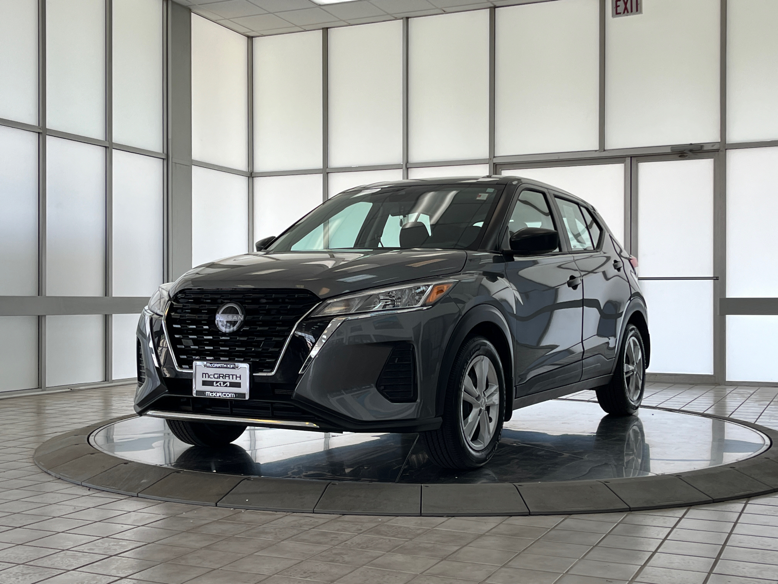 2023 Nissan Kicks S 4