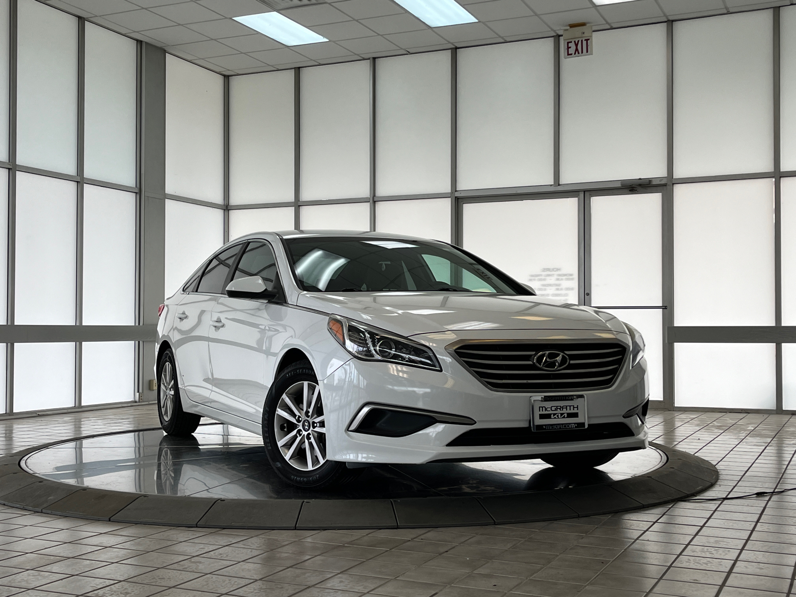 2017 Hyundai Sonata Base 2