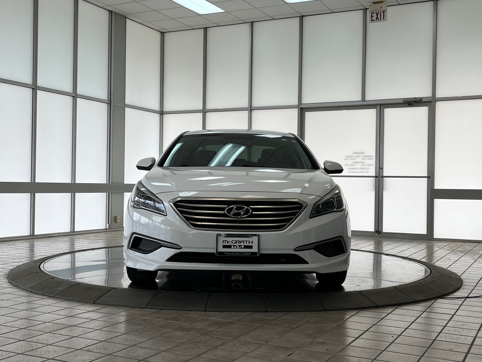 2017 Hyundai Sonata Base 3