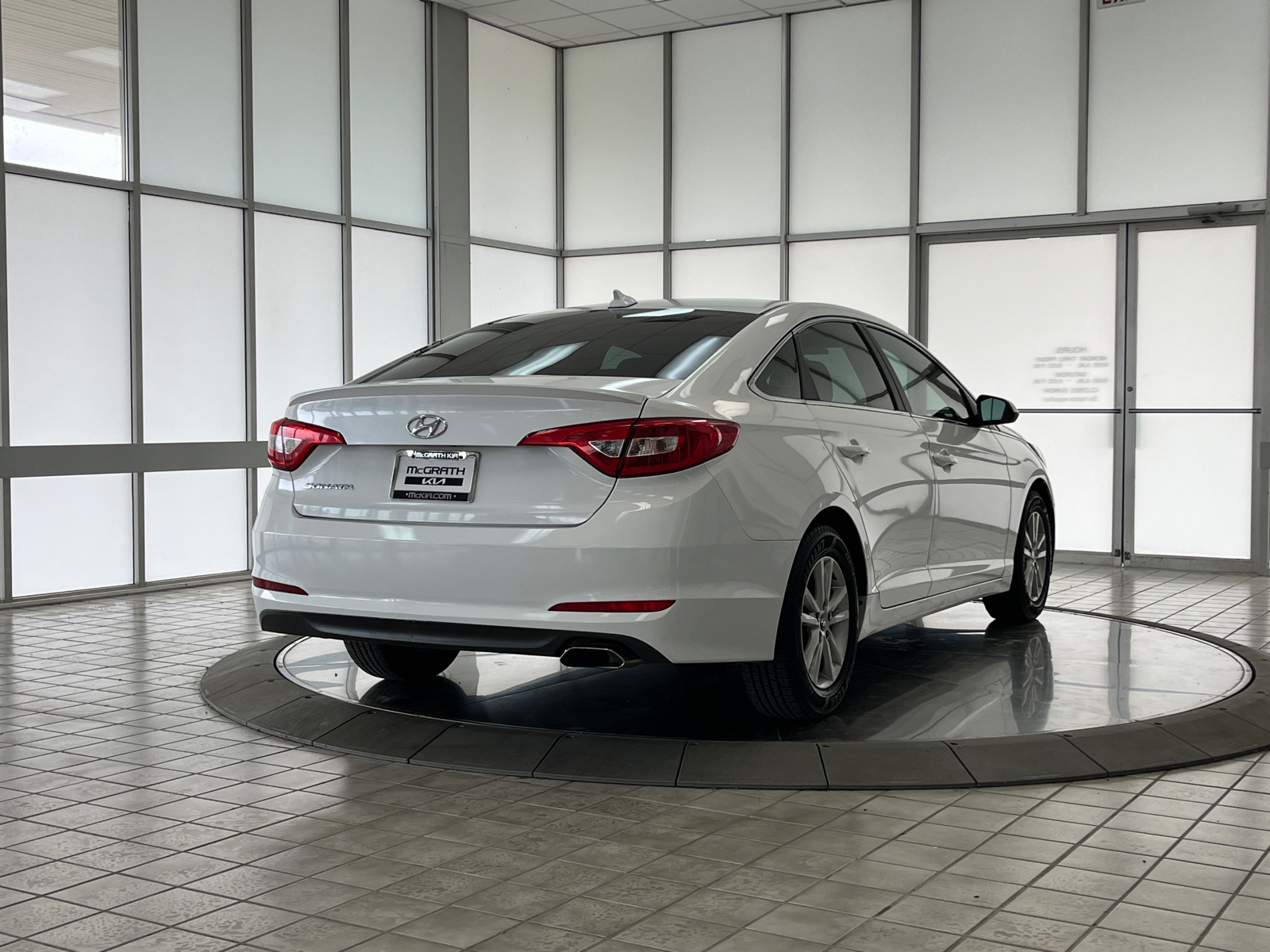 2017 Hyundai Sonata Base 8