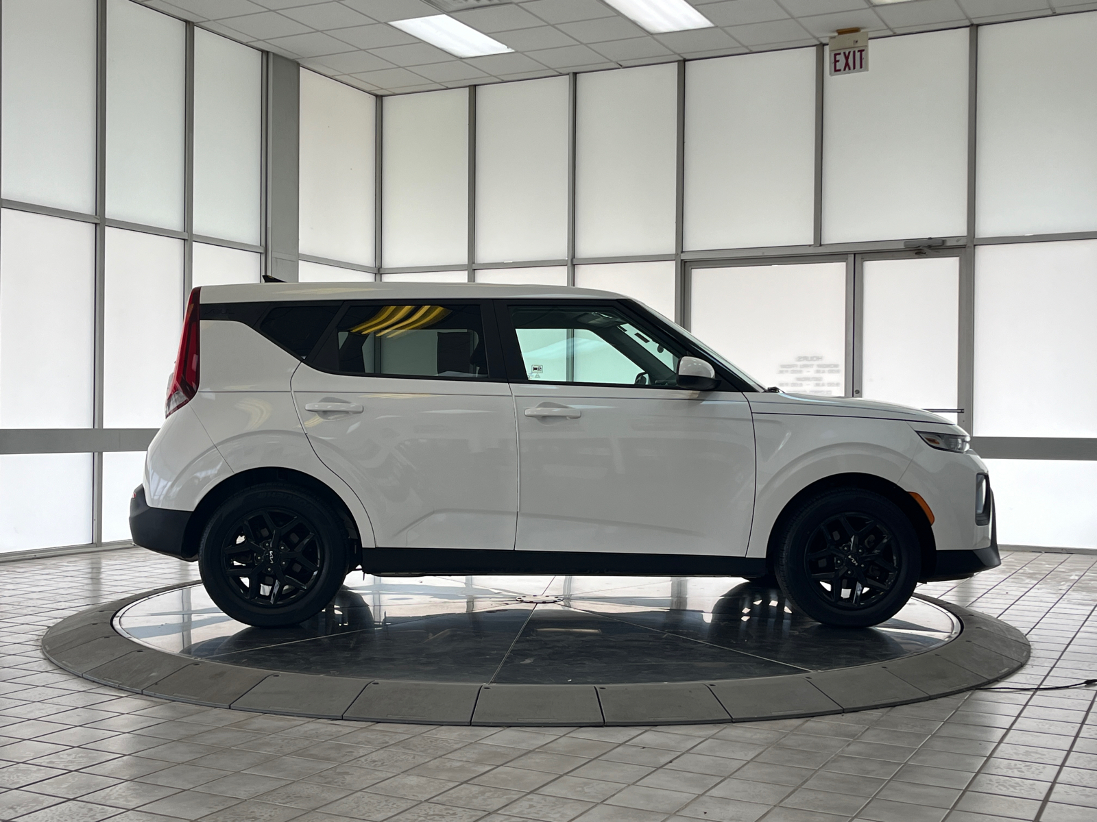 2022 Kia Soul LX 9