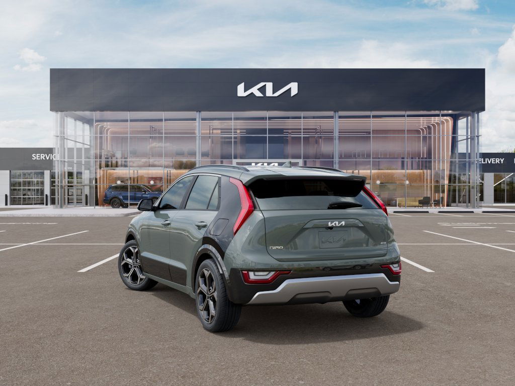 2025 Kia Niro SX Touring 4