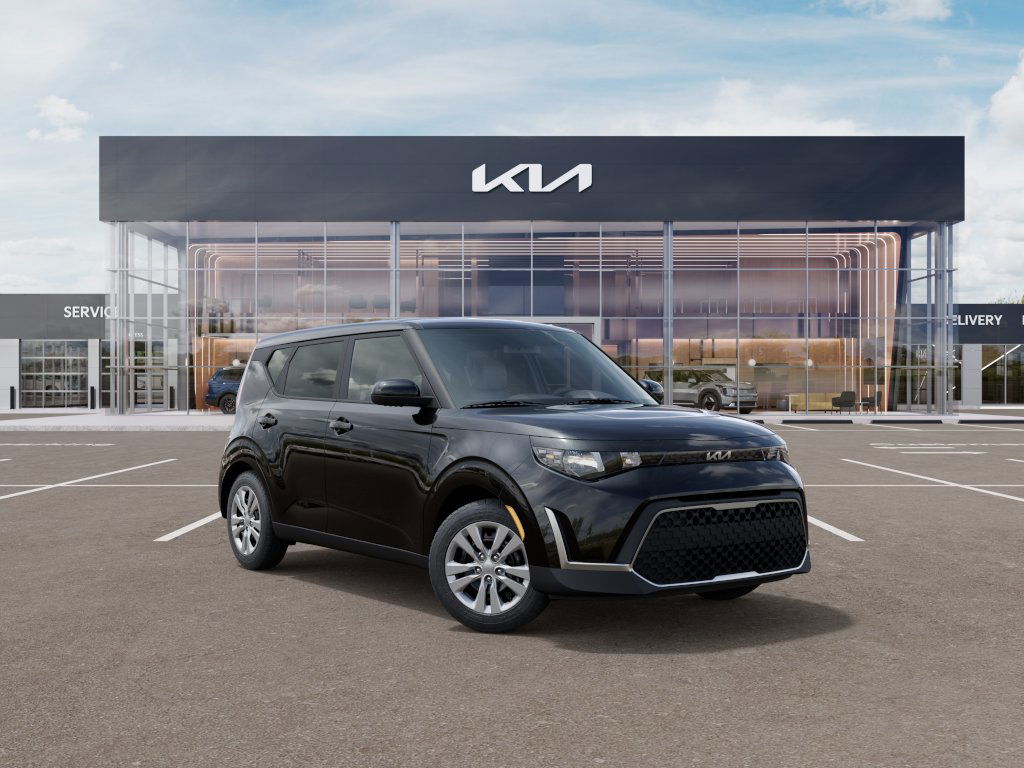 2025 Kia Soul LX 8