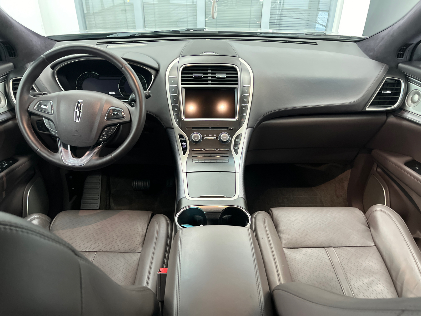 2016 Lincoln MKX Black Label 17