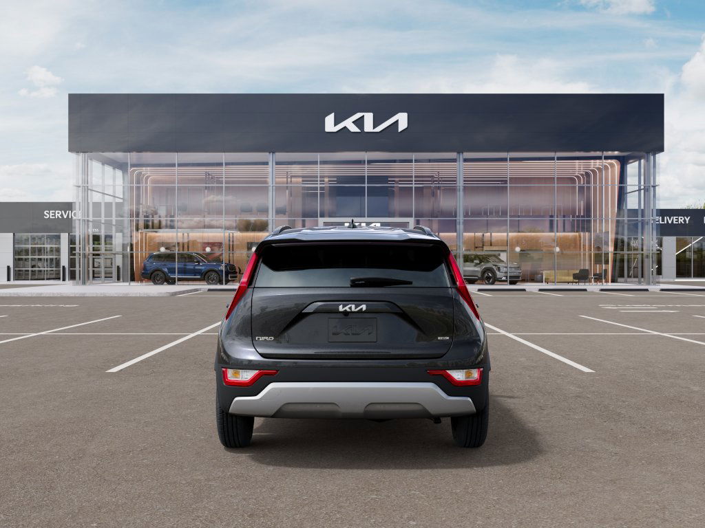 2025 Kia Niro LX 5