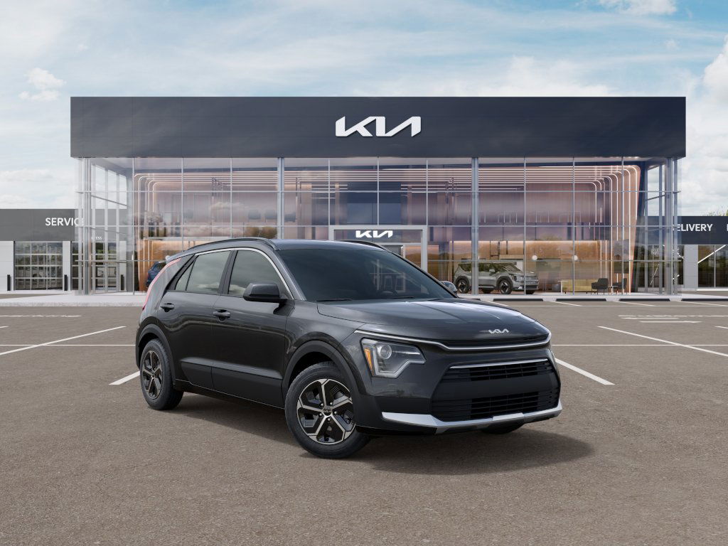 2025 Kia Niro LX 8