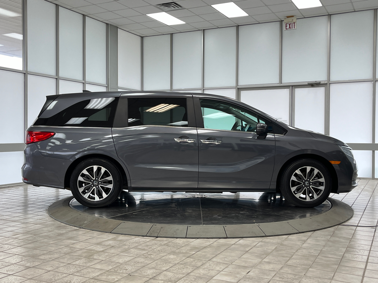 2022 Honda Odyssey EX-L 9