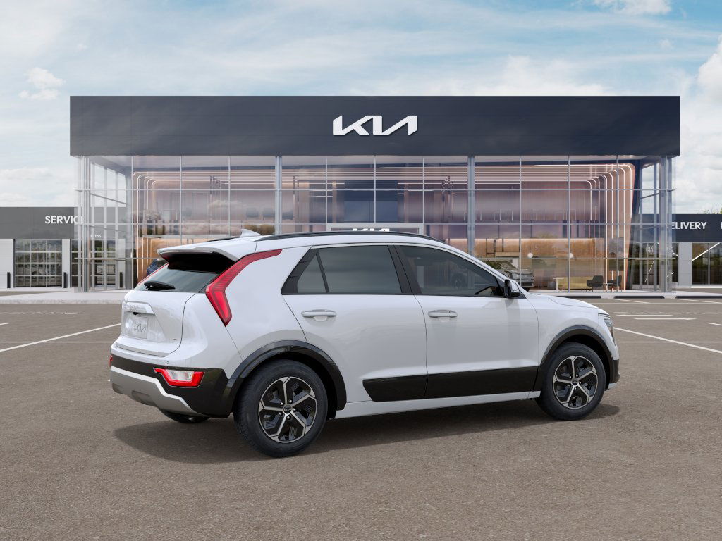 2025 Kia Niro SX 6