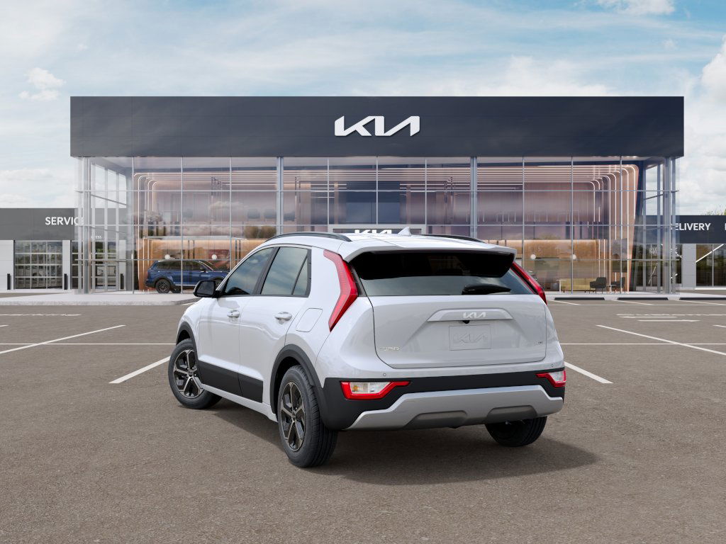 2025 Kia Niro EX 4