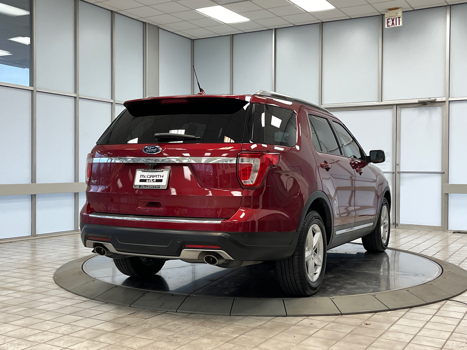 2018 Ford Explorer XLT 8