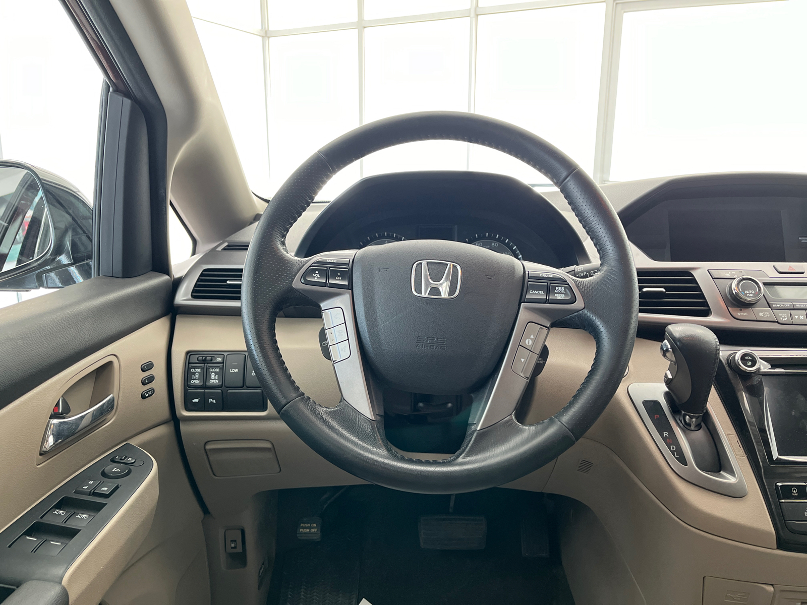 2014 Honda Odyssey Touring 17