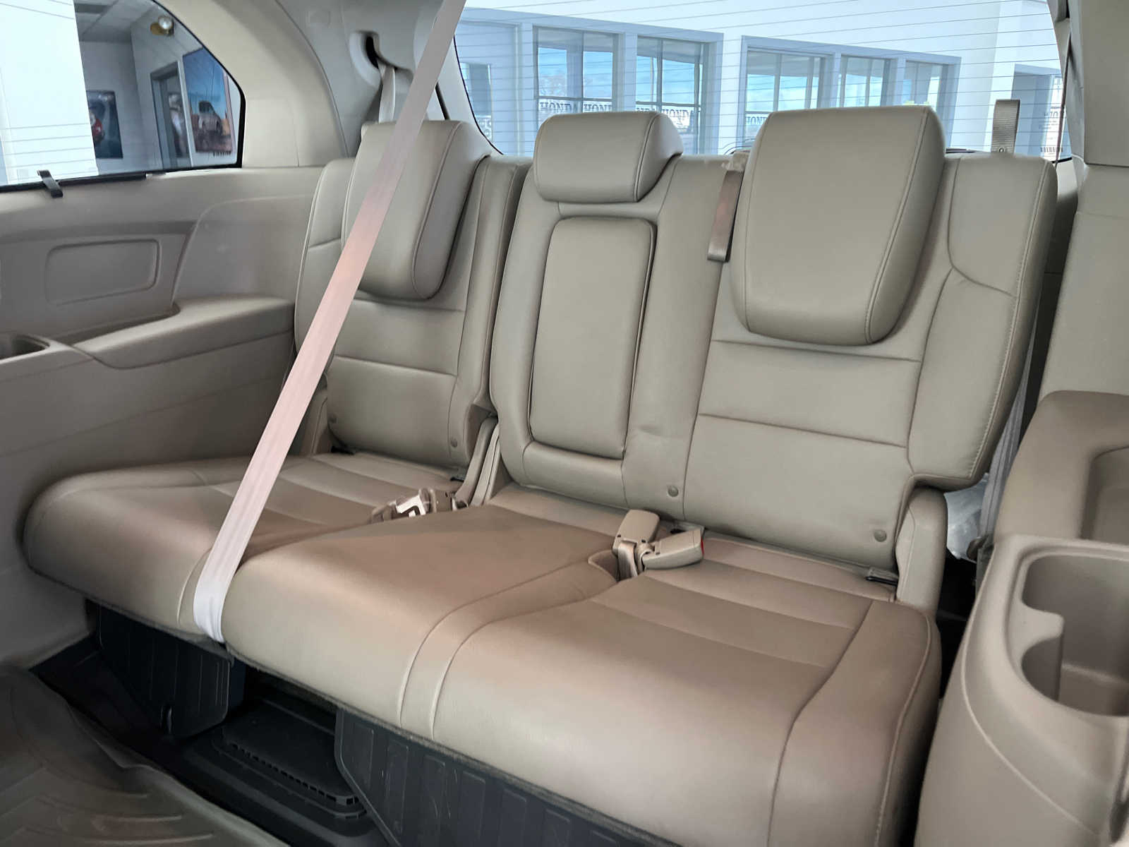 2014 Honda Odyssey Touring 27