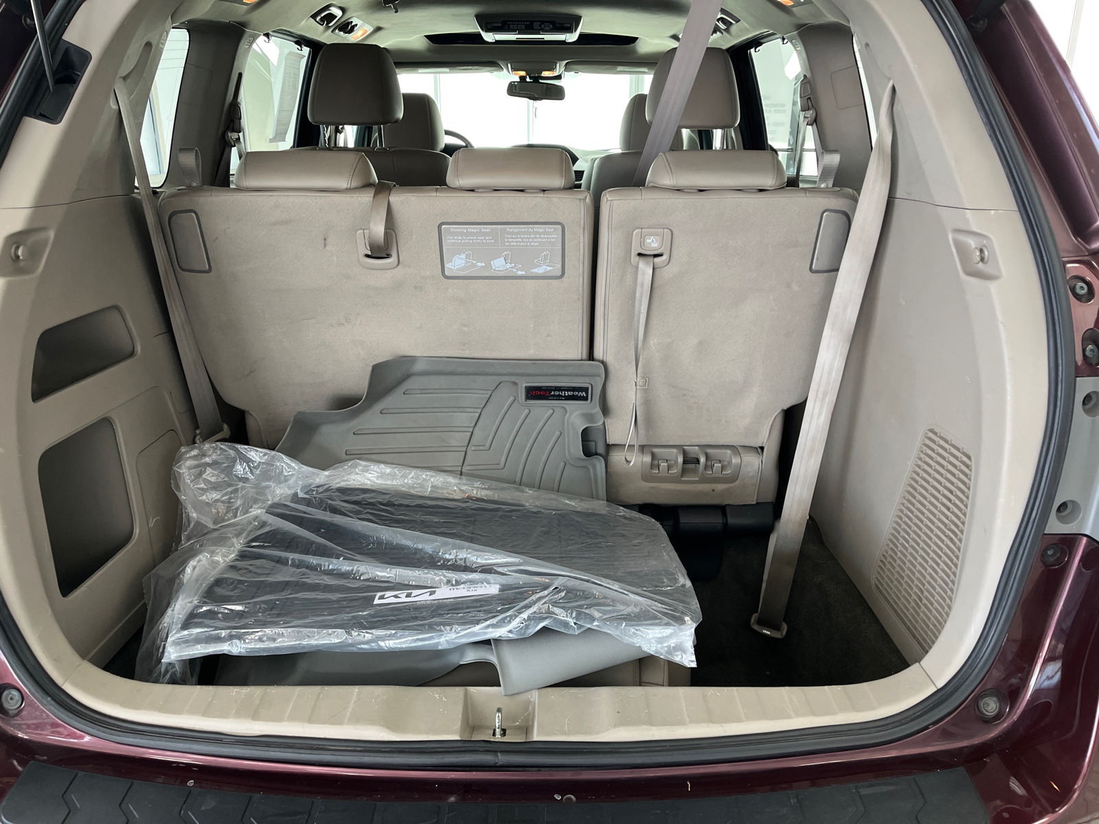 2014 Honda Odyssey Touring 28