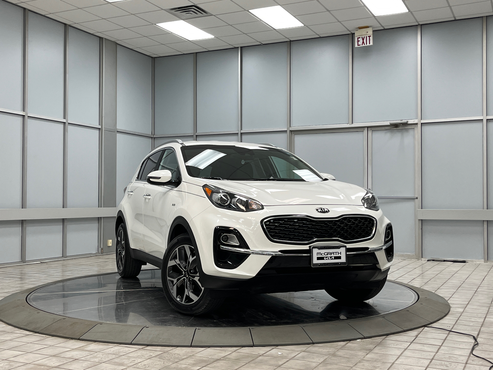 2021 Kia Sportage EX 1