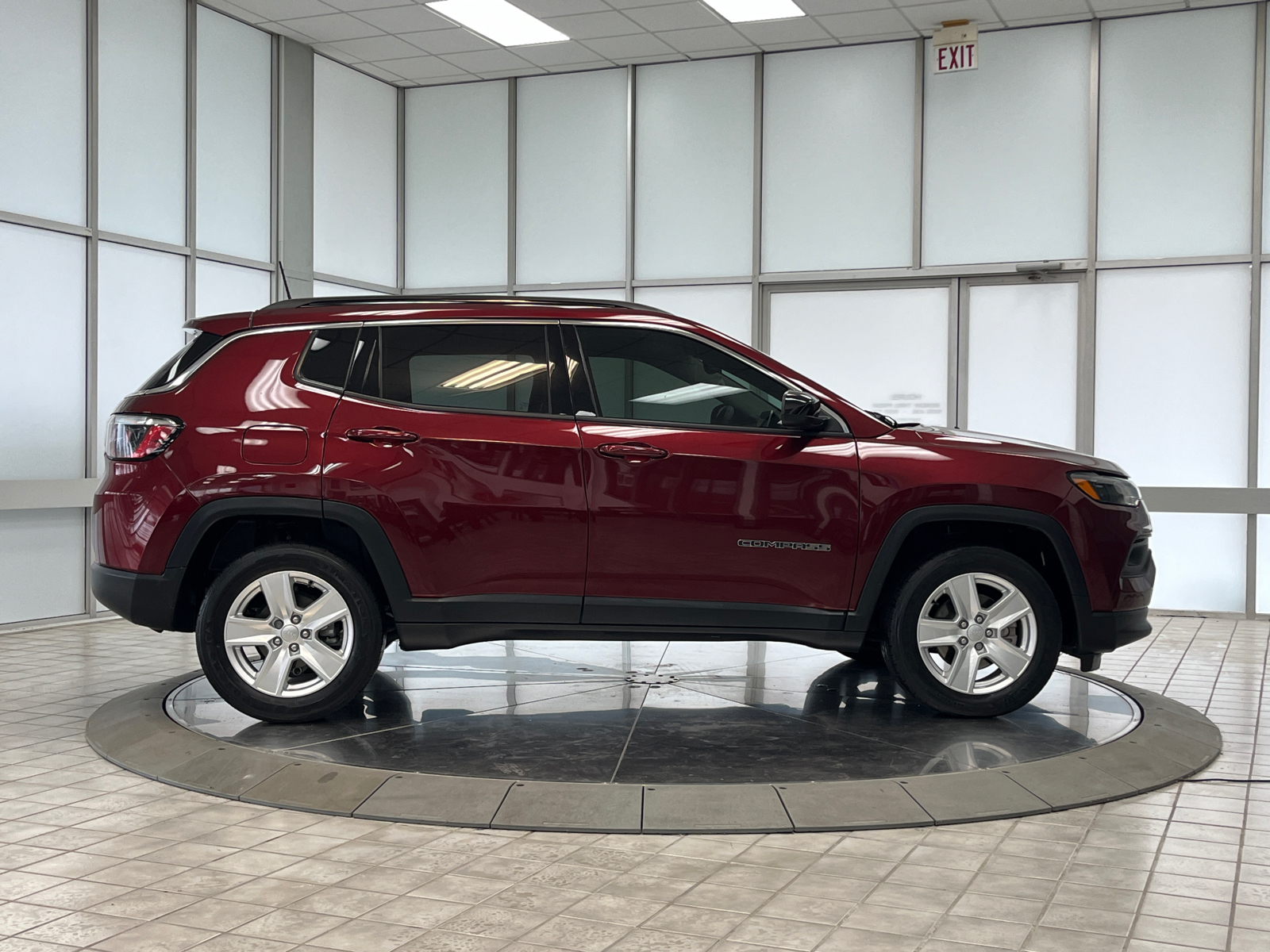 2022 Jeep Compass Latitude 9