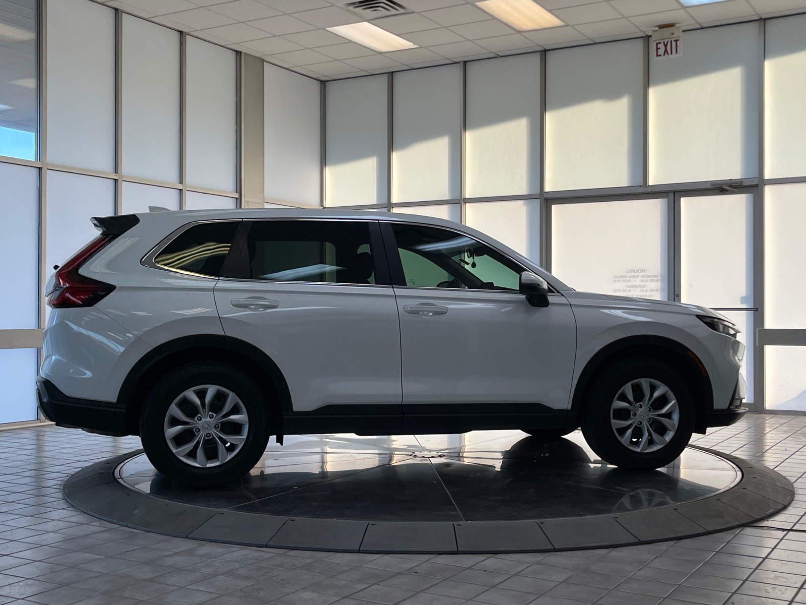 2024 Honda CR-V LX 9