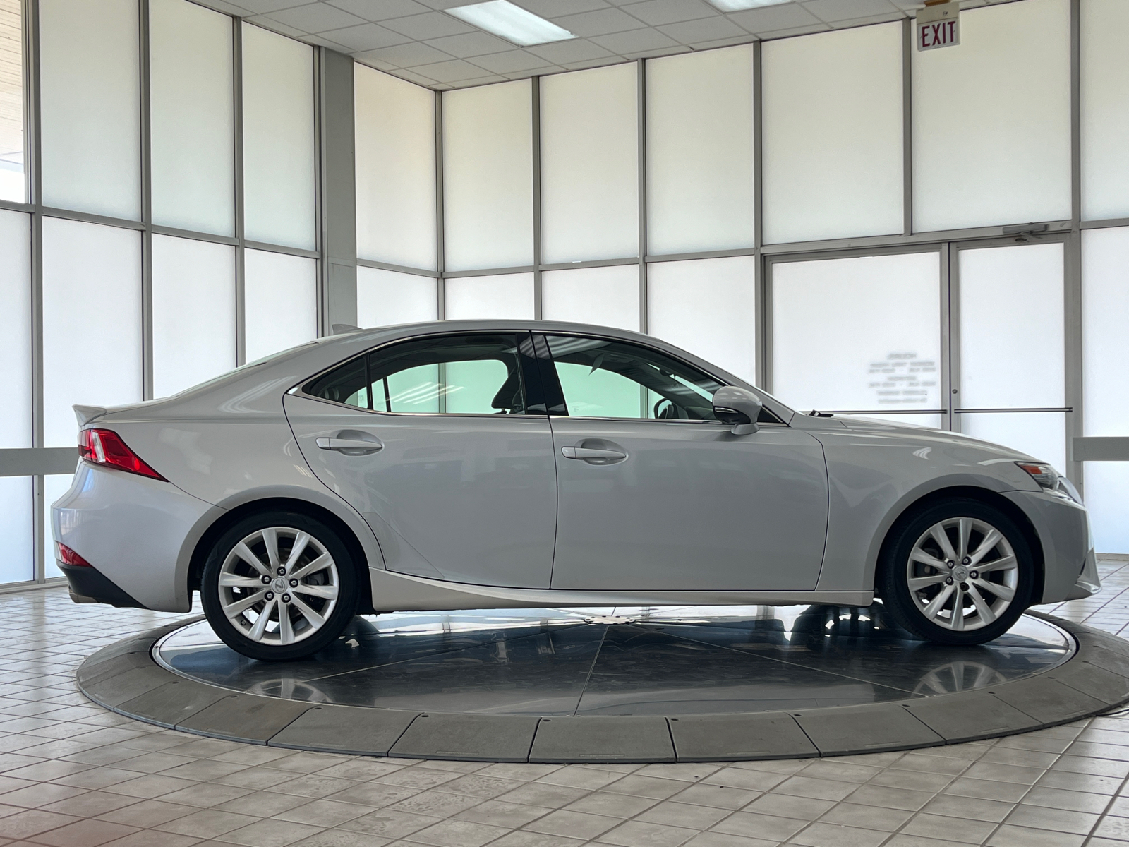 2015 Lexus IS 250 9