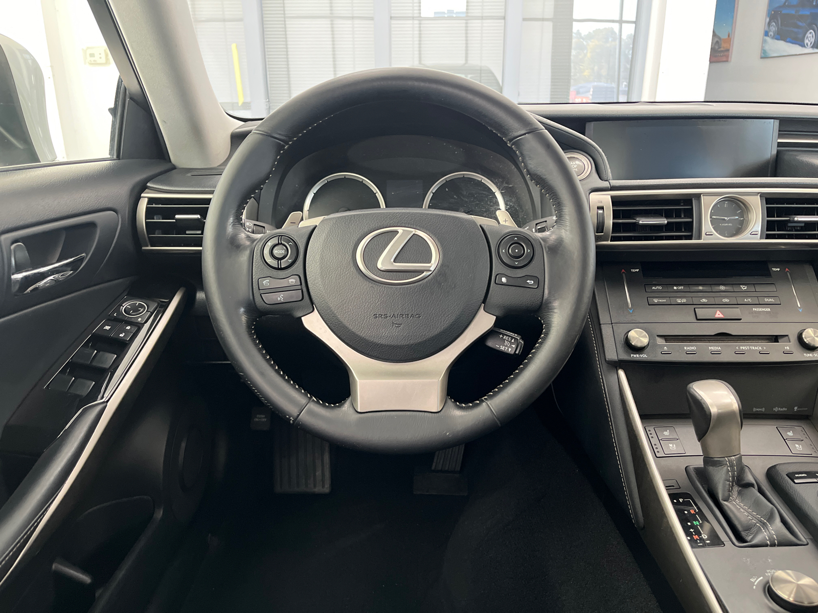 2015 Lexus IS 250 18