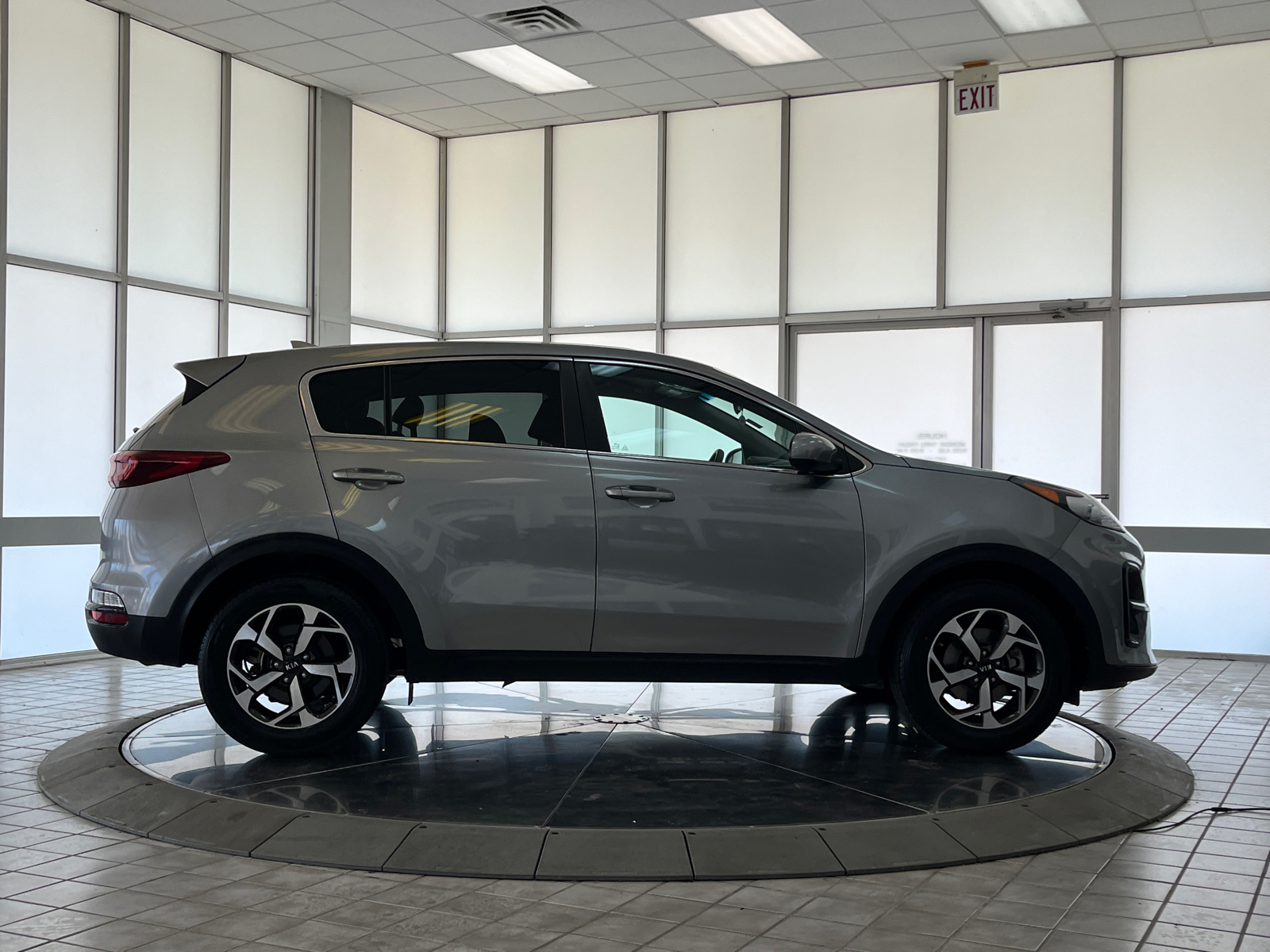 2020 Kia Sportage LX 9