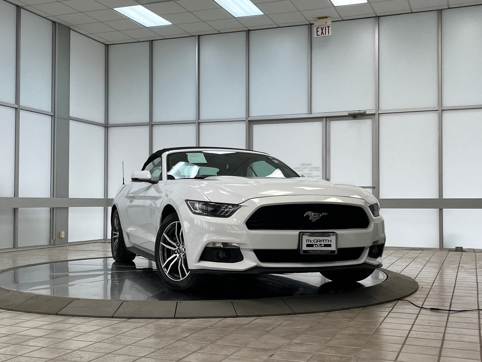 2017 Ford Mustang EcoBoost Premium 1