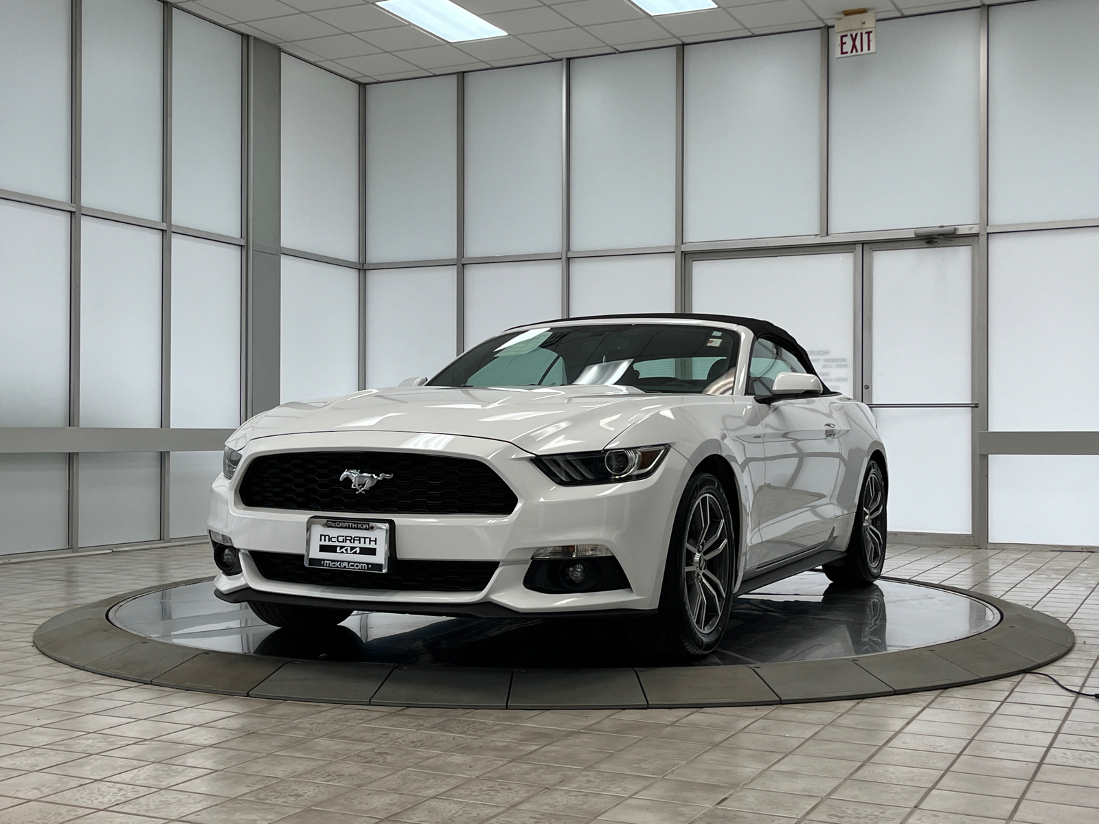 2017 Ford Mustang EcoBoost Premium 4