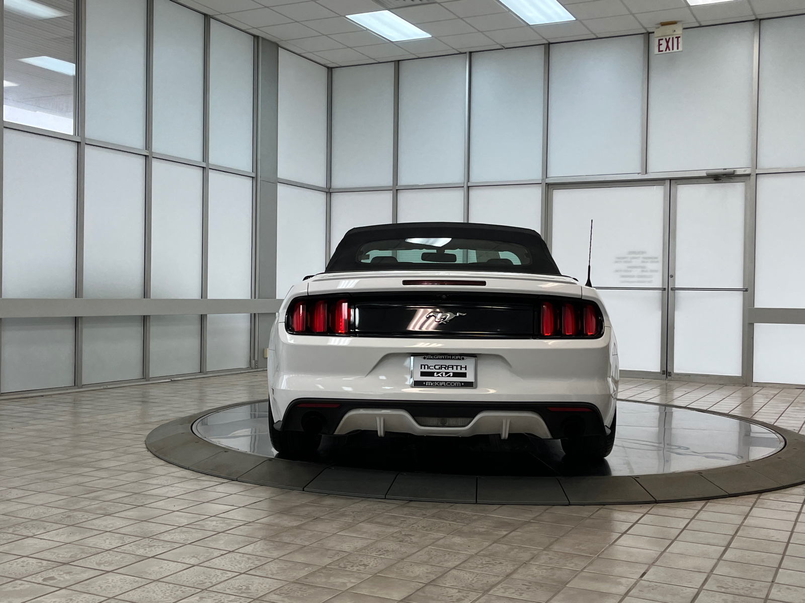 2017 Ford Mustang EcoBoost Premium 7