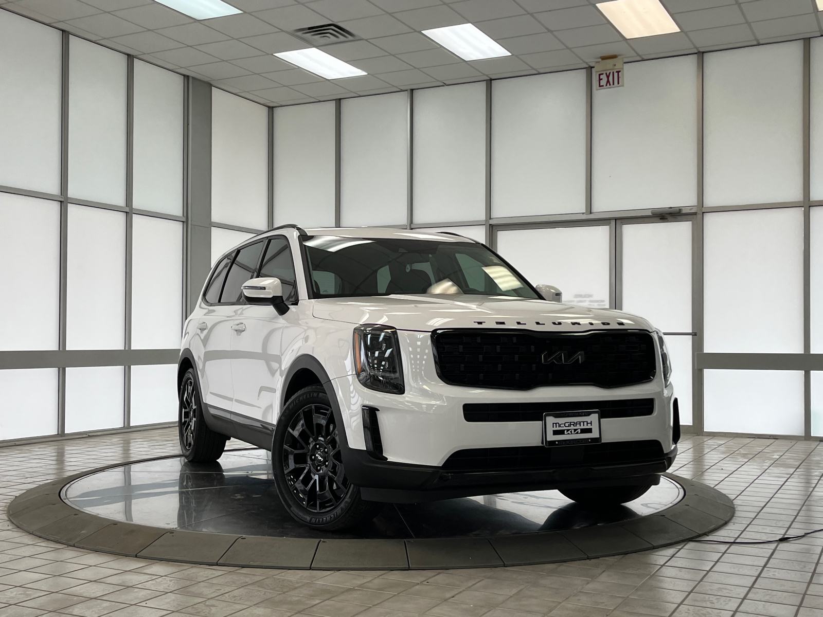 2022 Kia Telluride EX 1