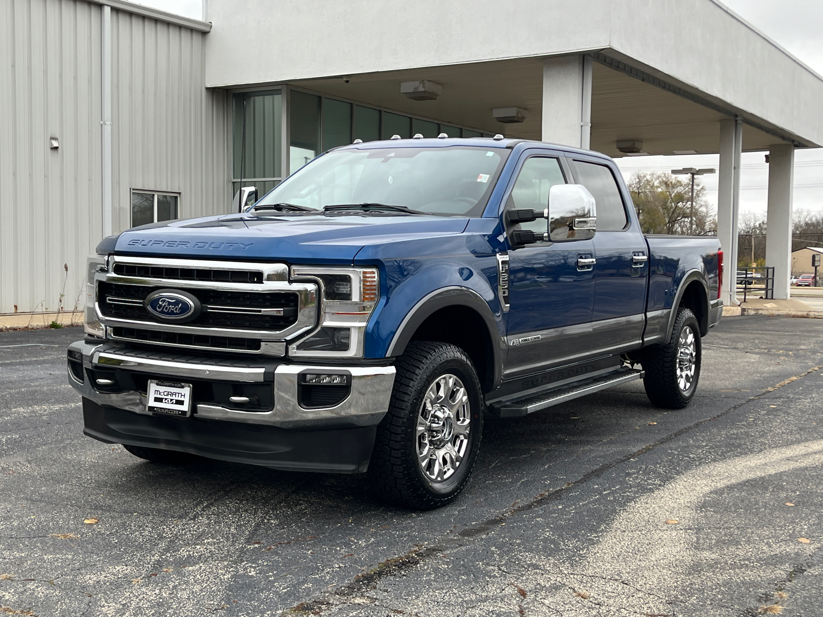 2022 Ford F-350SD Lariat 4