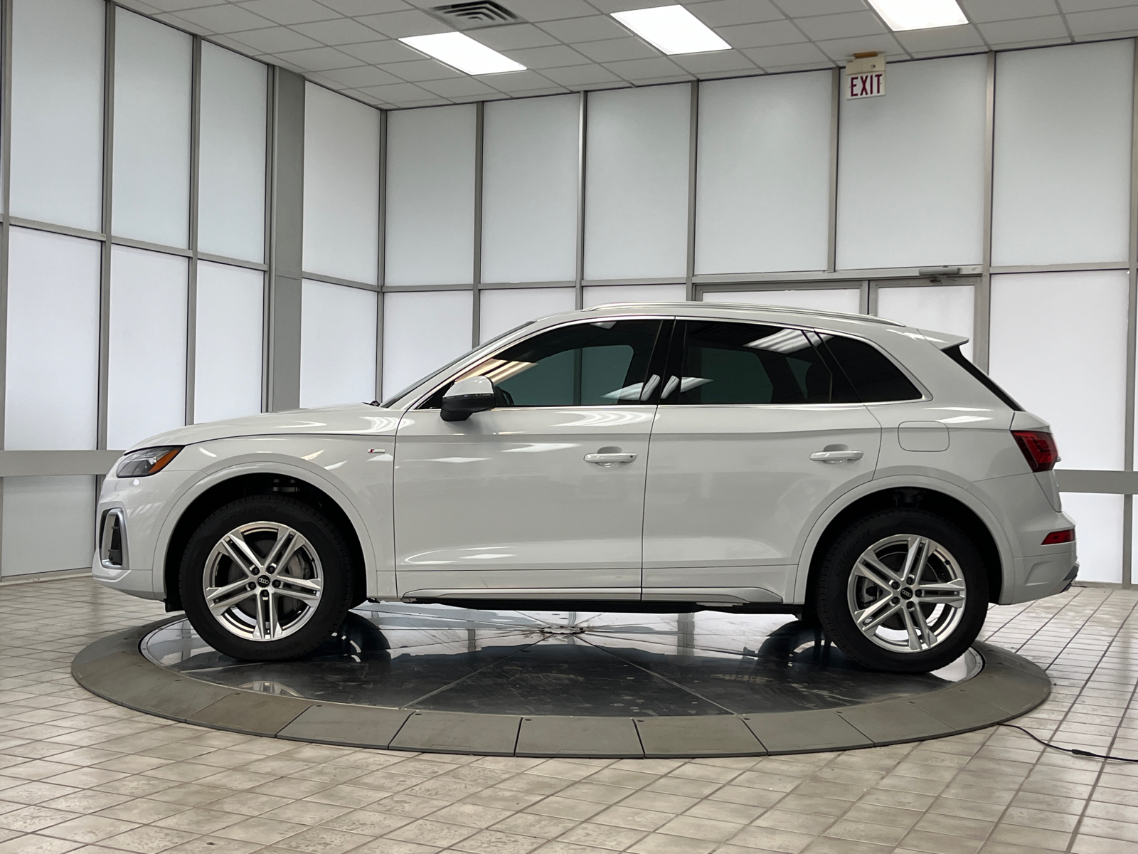 2024 Audi Q5 e 55 Premium Plus 5