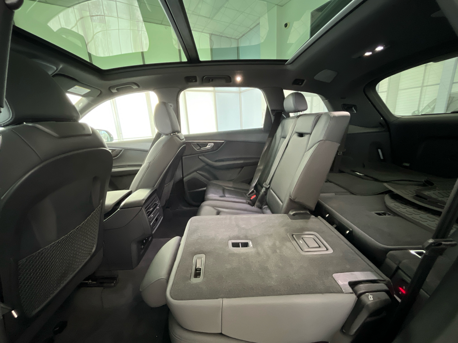2021 Audi Q7 55 Premium Plus 27