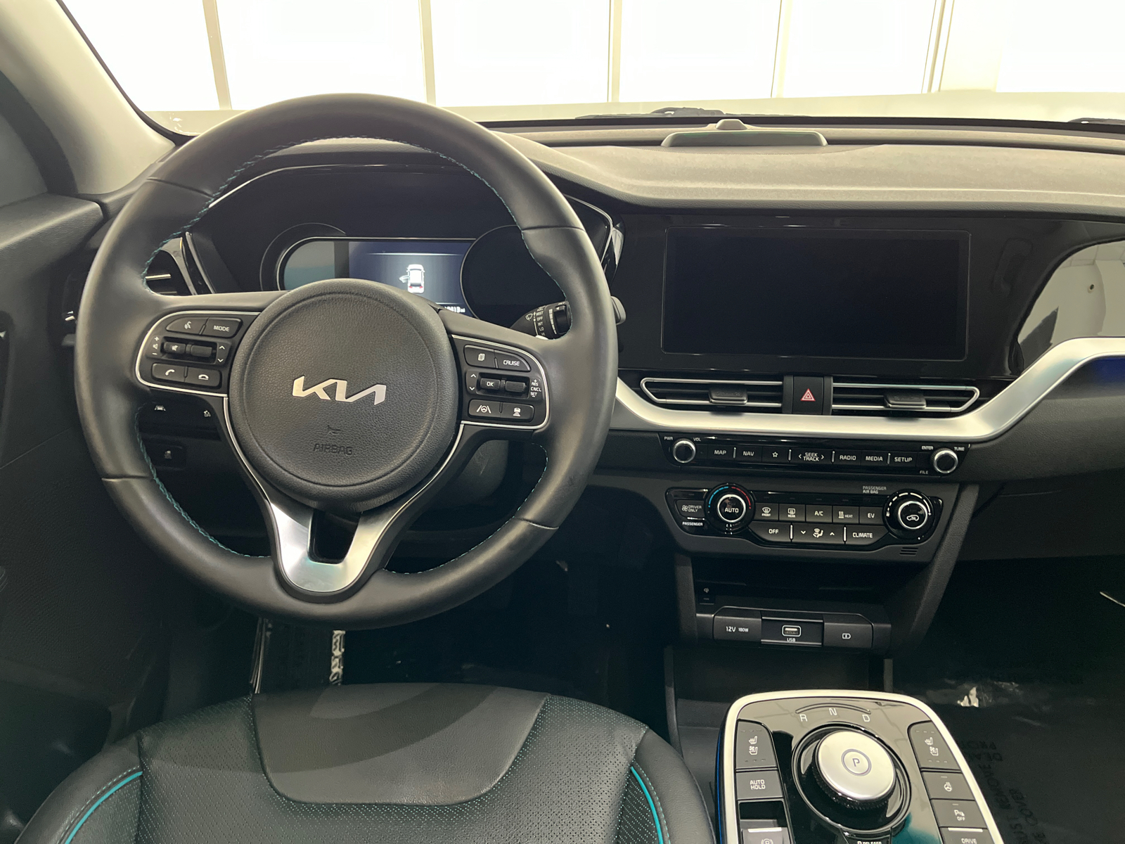 2022 Kia Niro EV EX Premium 17