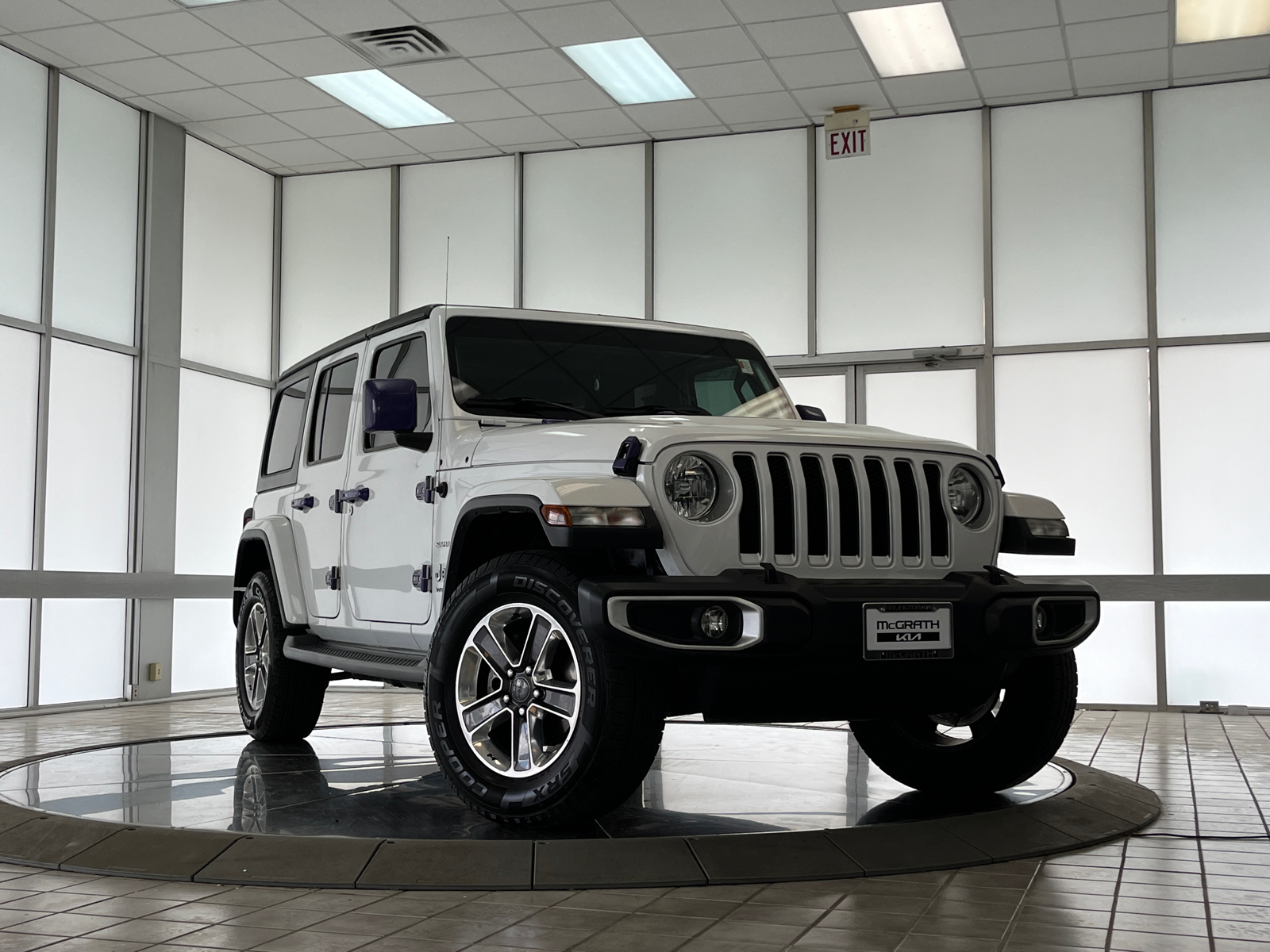 2020 Jeep Wrangler Unlimited Sahara 2