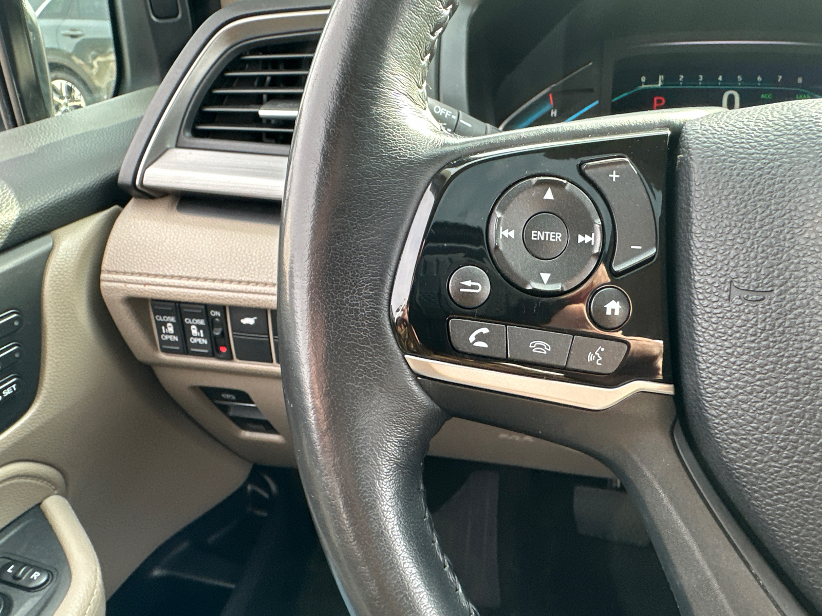 2019 Honda Odyssey EX-L 19