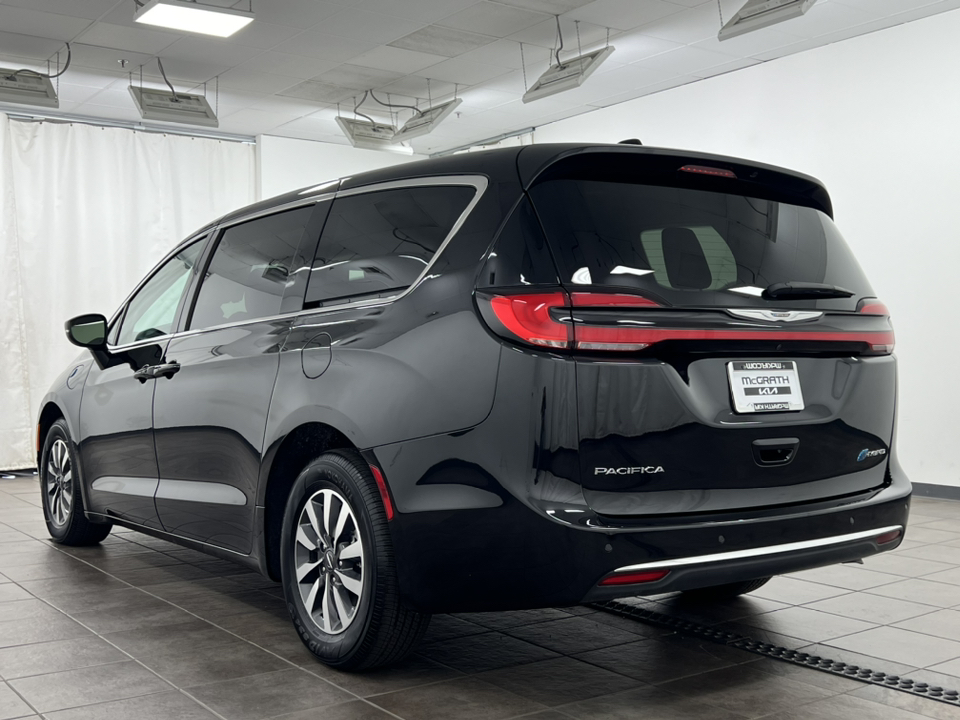 2023 Chrysler Pacifica Plug-In Hybrid Touring L 8