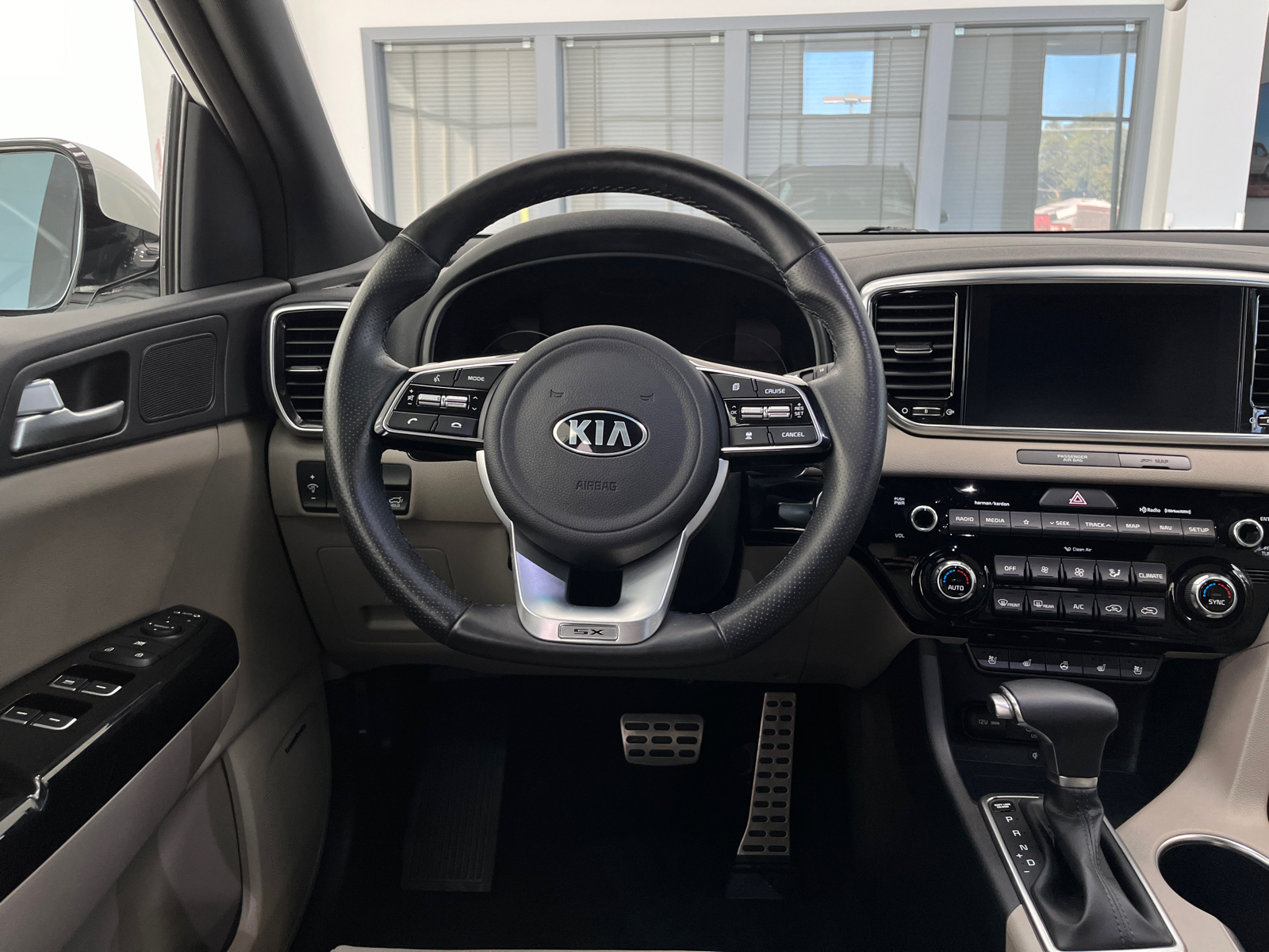 2022 Kia Sportage SX 18