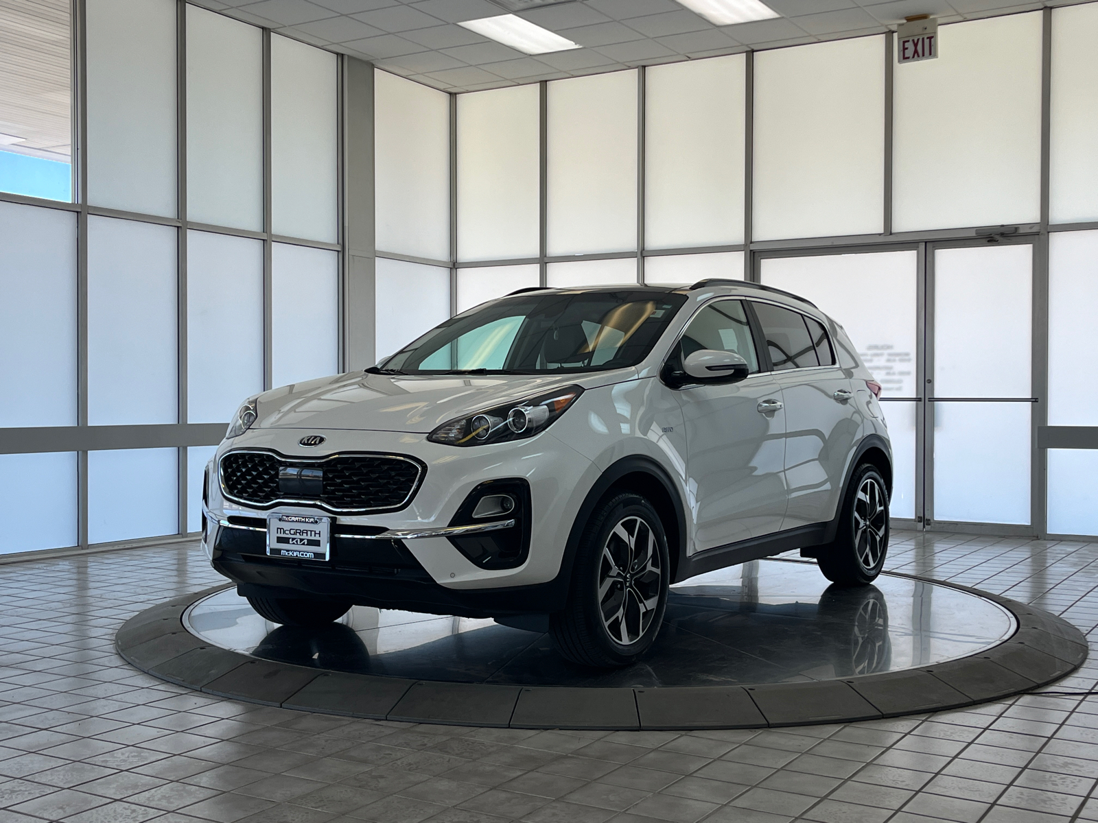 2022 Kia Sportage EX 4