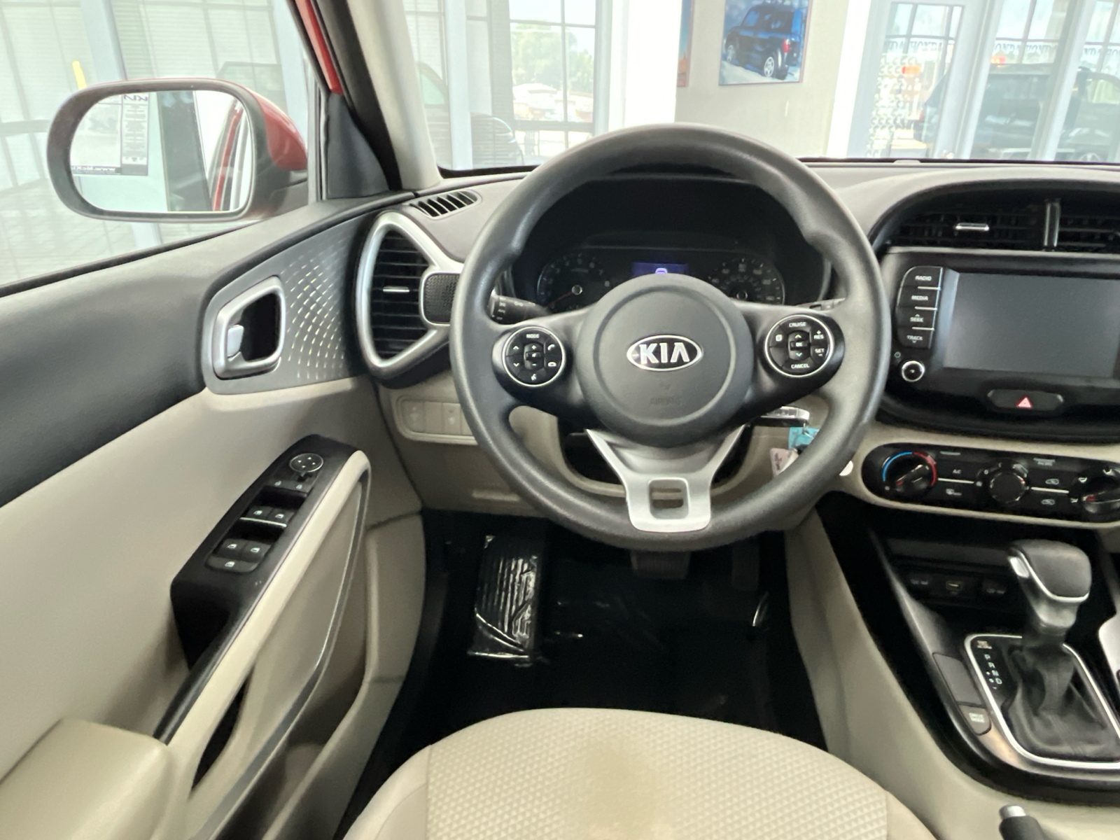 2020 Kia Soul LX 18