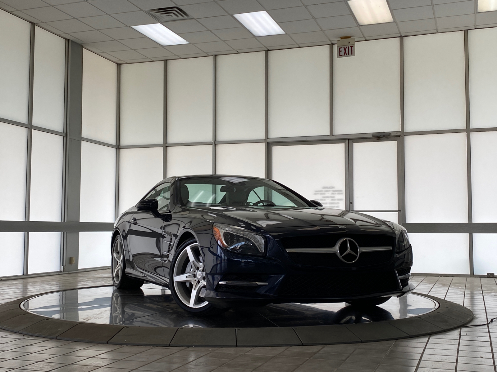 2014 Mercedes-Benz SL-Class SL 550 2