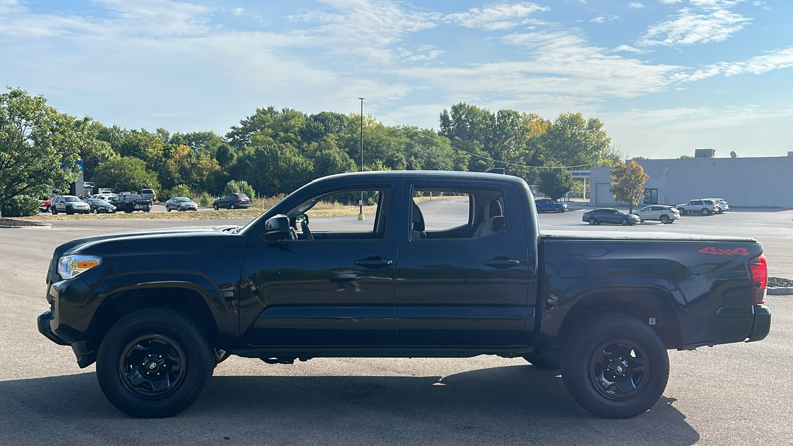 2023 Toyota Tacoma SR 15