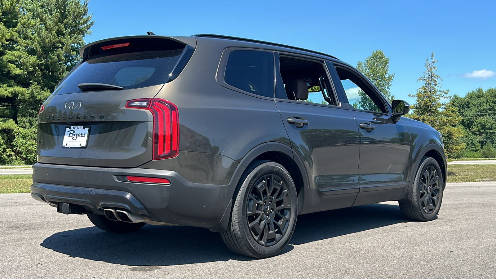 2022 Kia Telluride SX 11