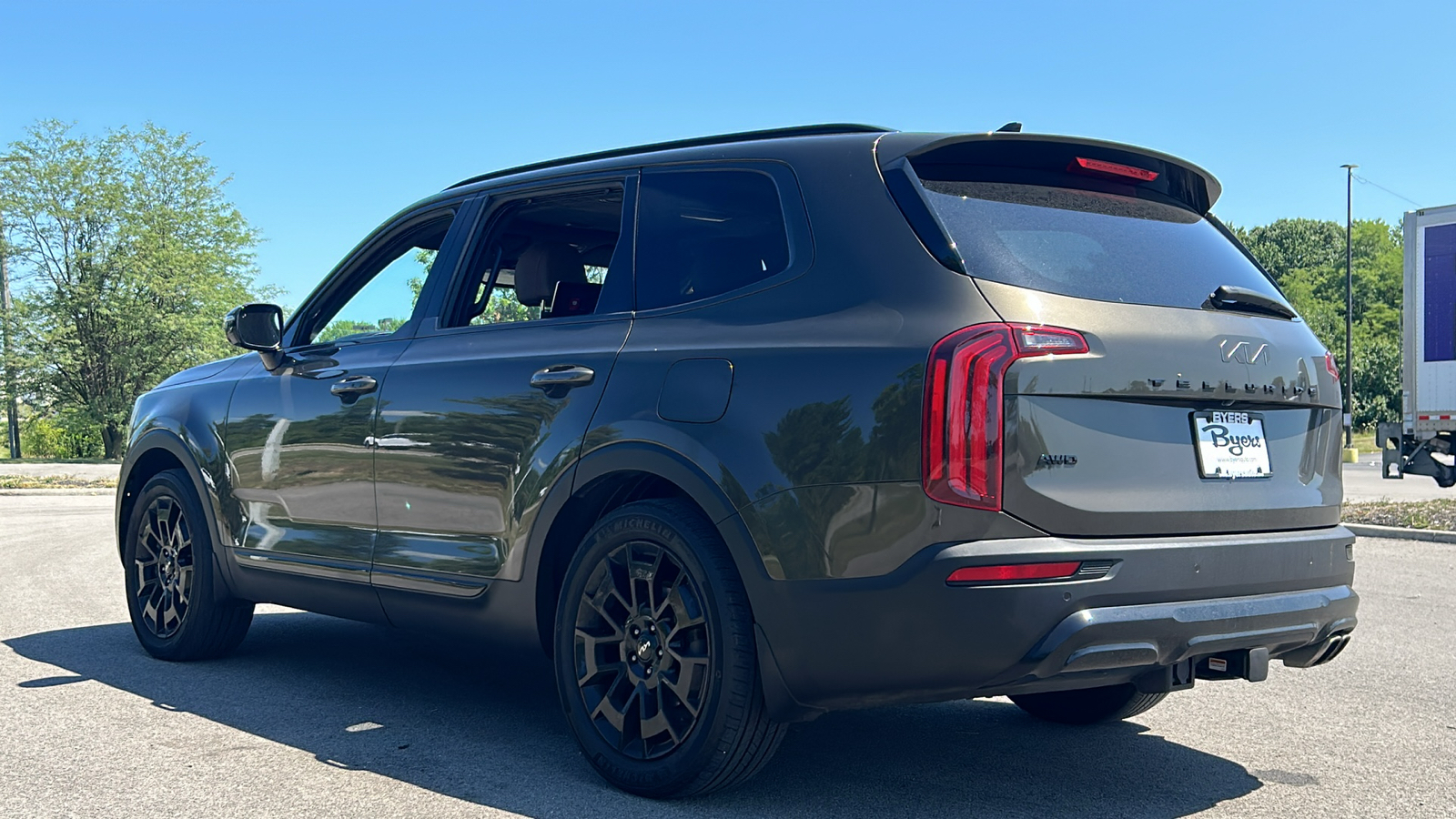 2022 Kia Telluride SX 17