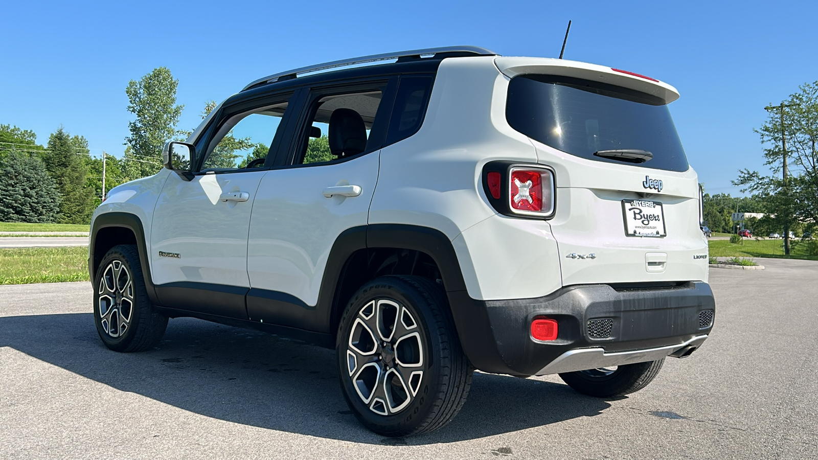 2018 Jeep Renegade Limited 16
