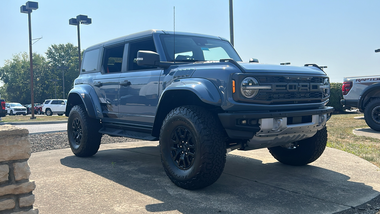 2024 Ford Bronco Raptor 2