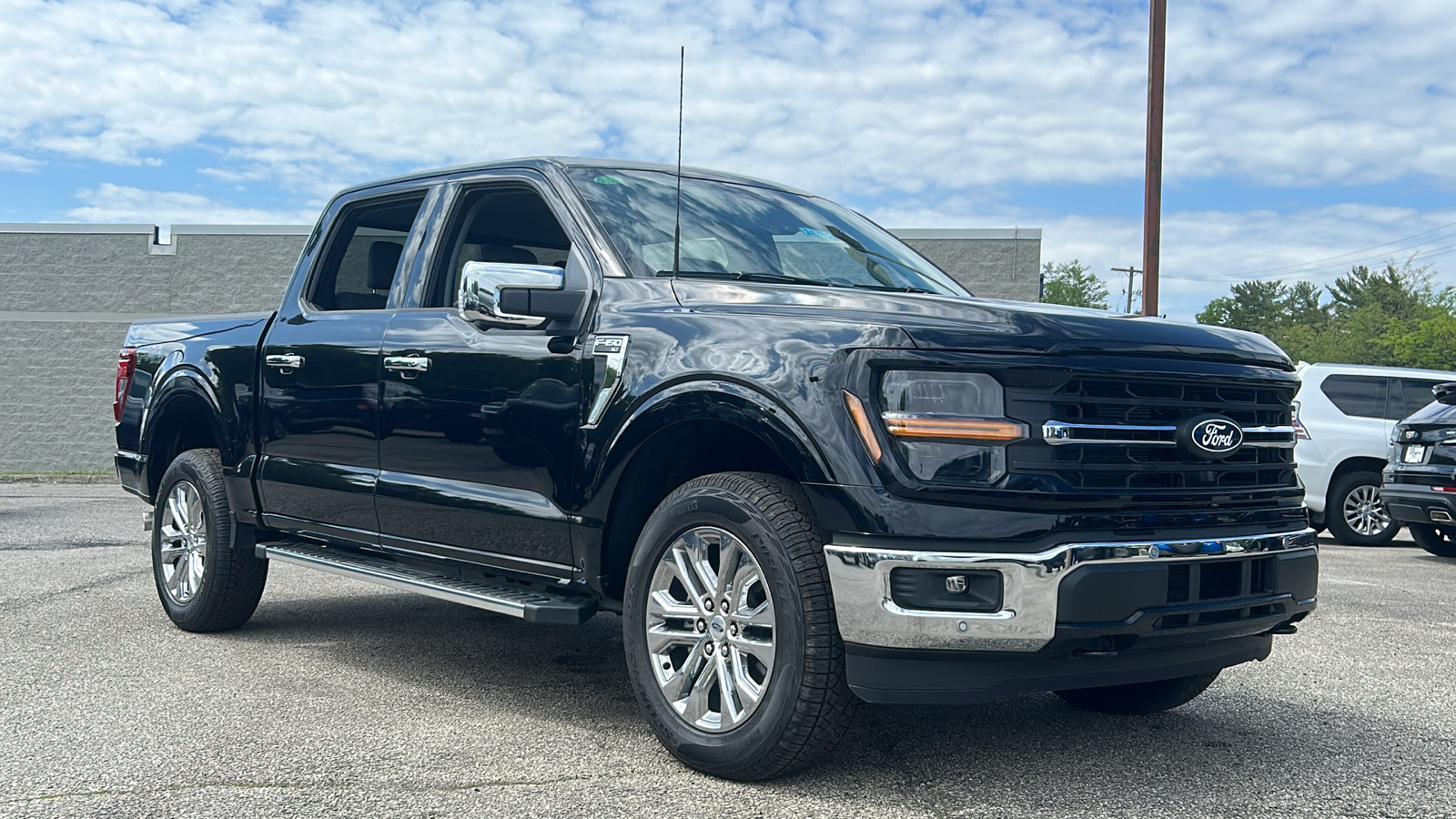 2024 Ford F-150 XLT 3