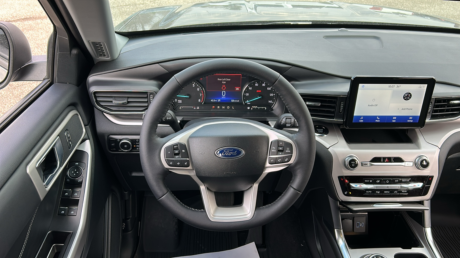 2024 Ford Explorer XLT 21