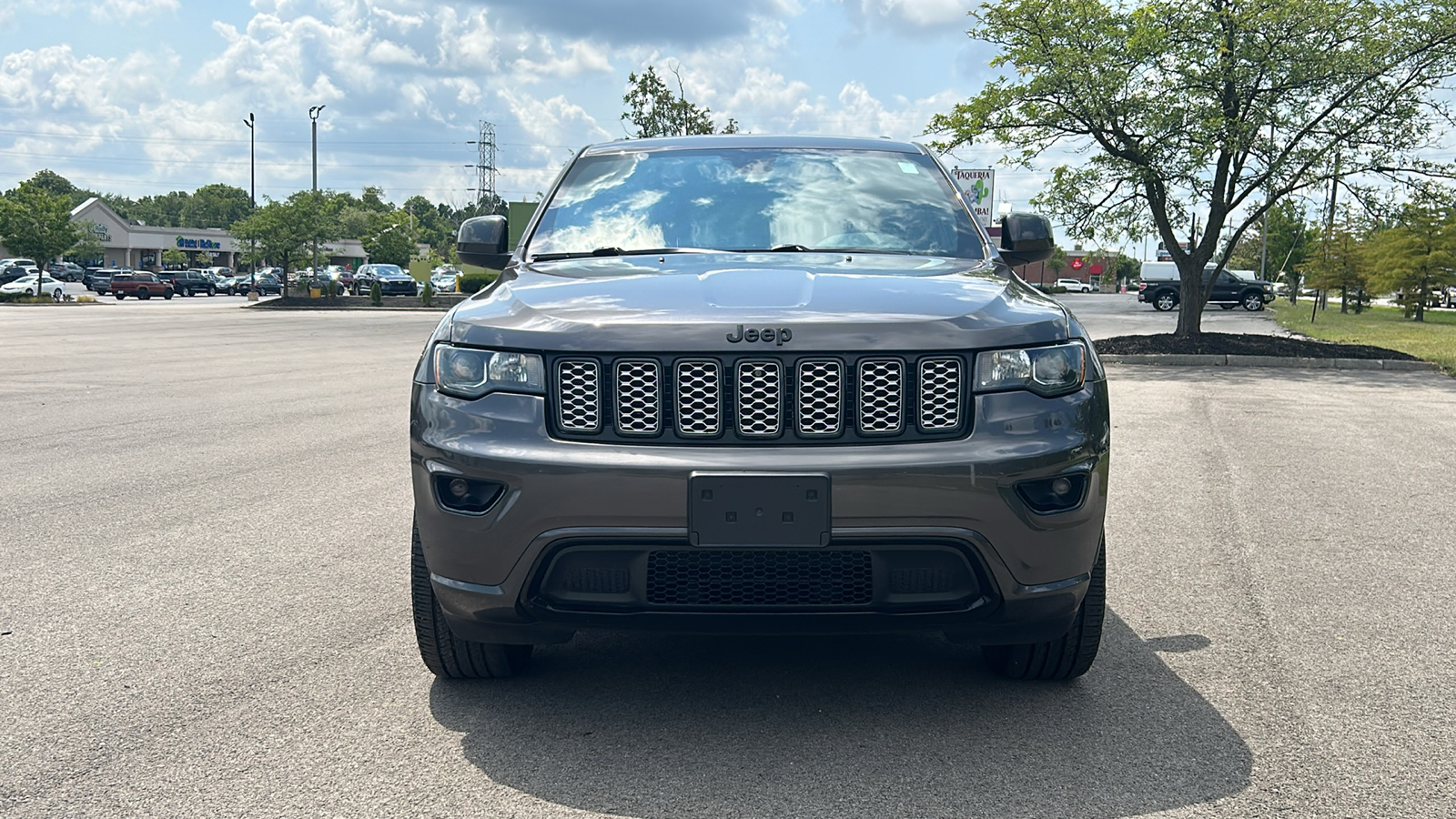 2018 Jeep Grand Cherokee Altitude 41